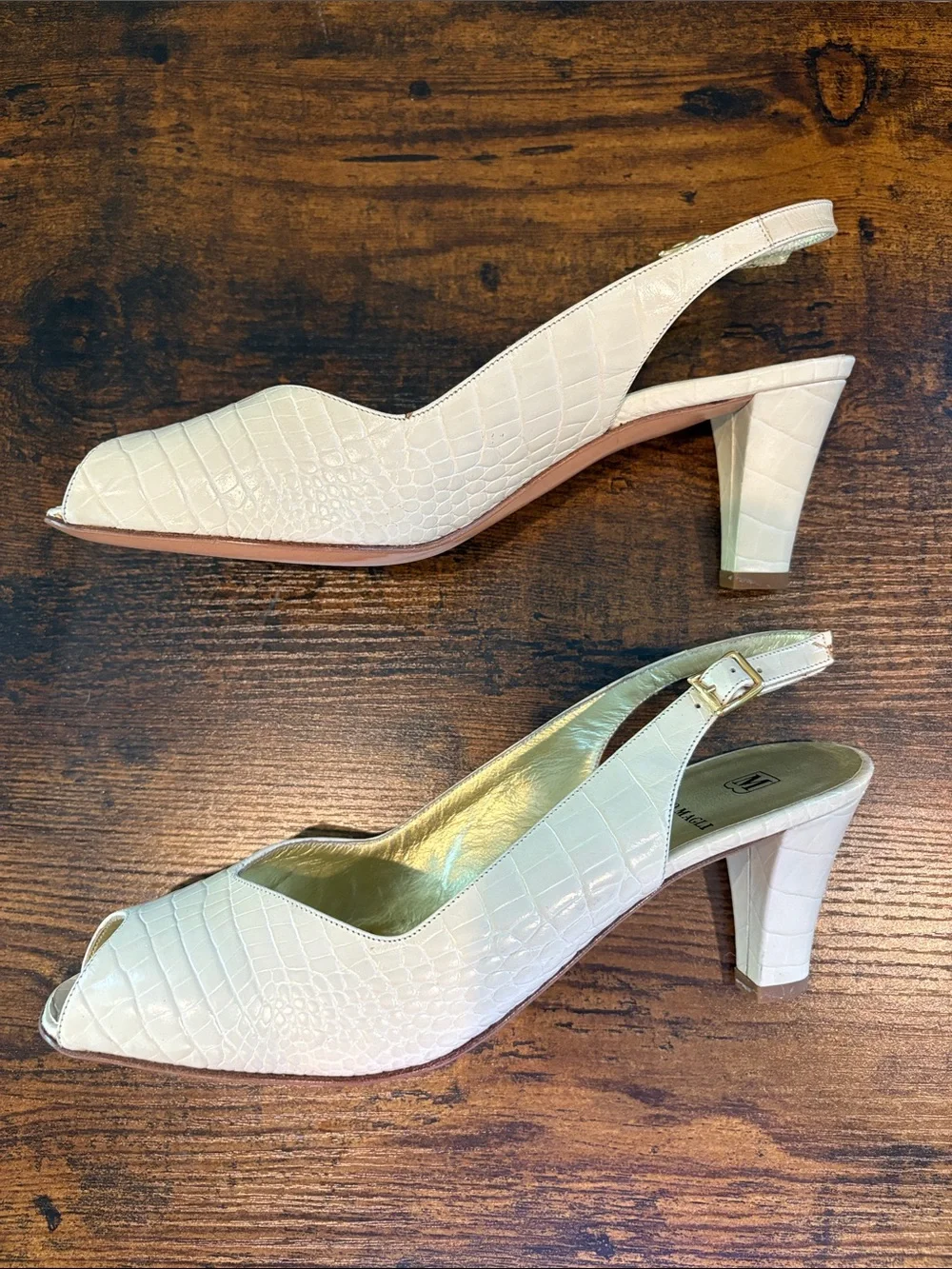 Bruno Magli classic cream